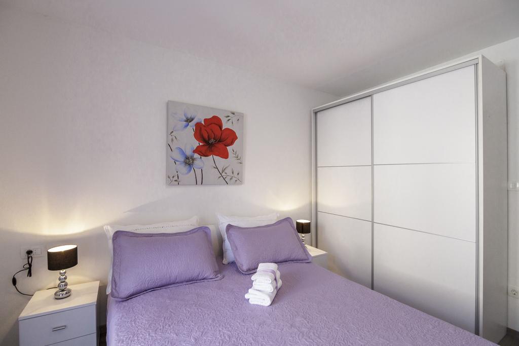 Apartman Jurica Komiza Luaran gambar