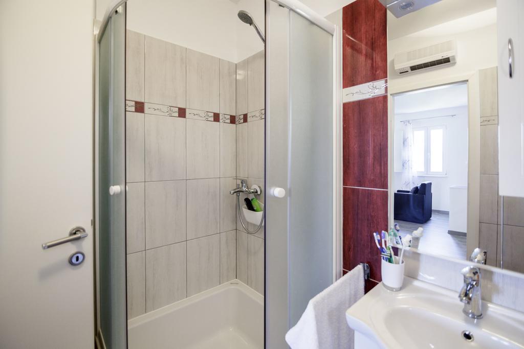 Apartman Jurica Komiza Luaran gambar
