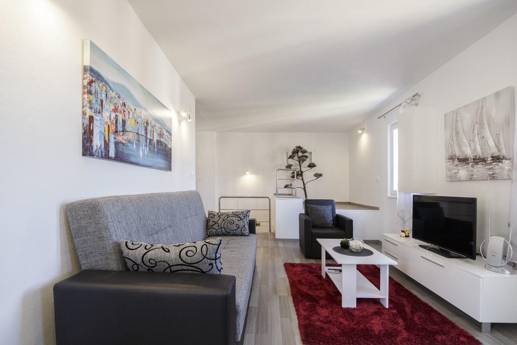 Apartman Jurica Komiza Luaran gambar