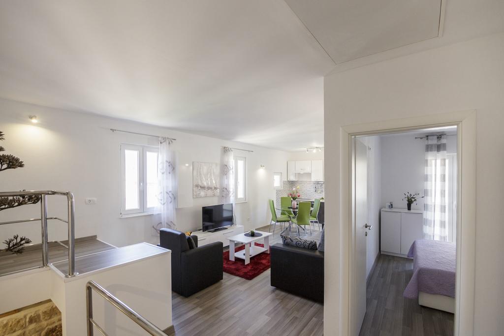 Apartman Jurica Komiza Luaran gambar